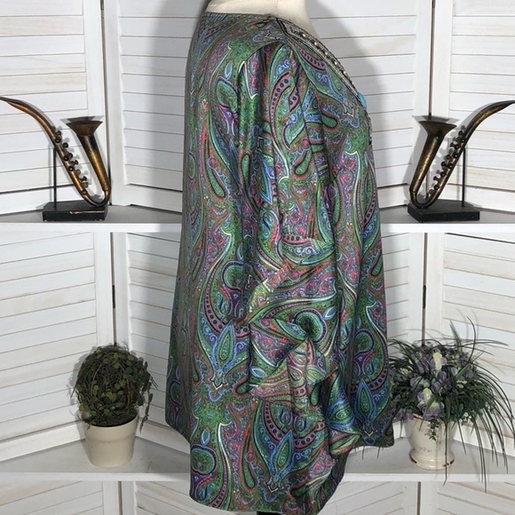 Paisley V Neck Dress with Jewel Details - Picture 3 of 12